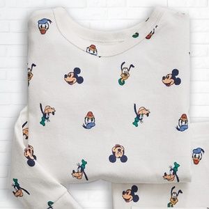 NWT BabyGap Disney Mickey Mouse 100% Organic Cotton PJ Set Size 5YRS